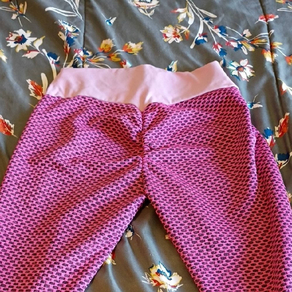 Pink Viral Big Butt Leggings